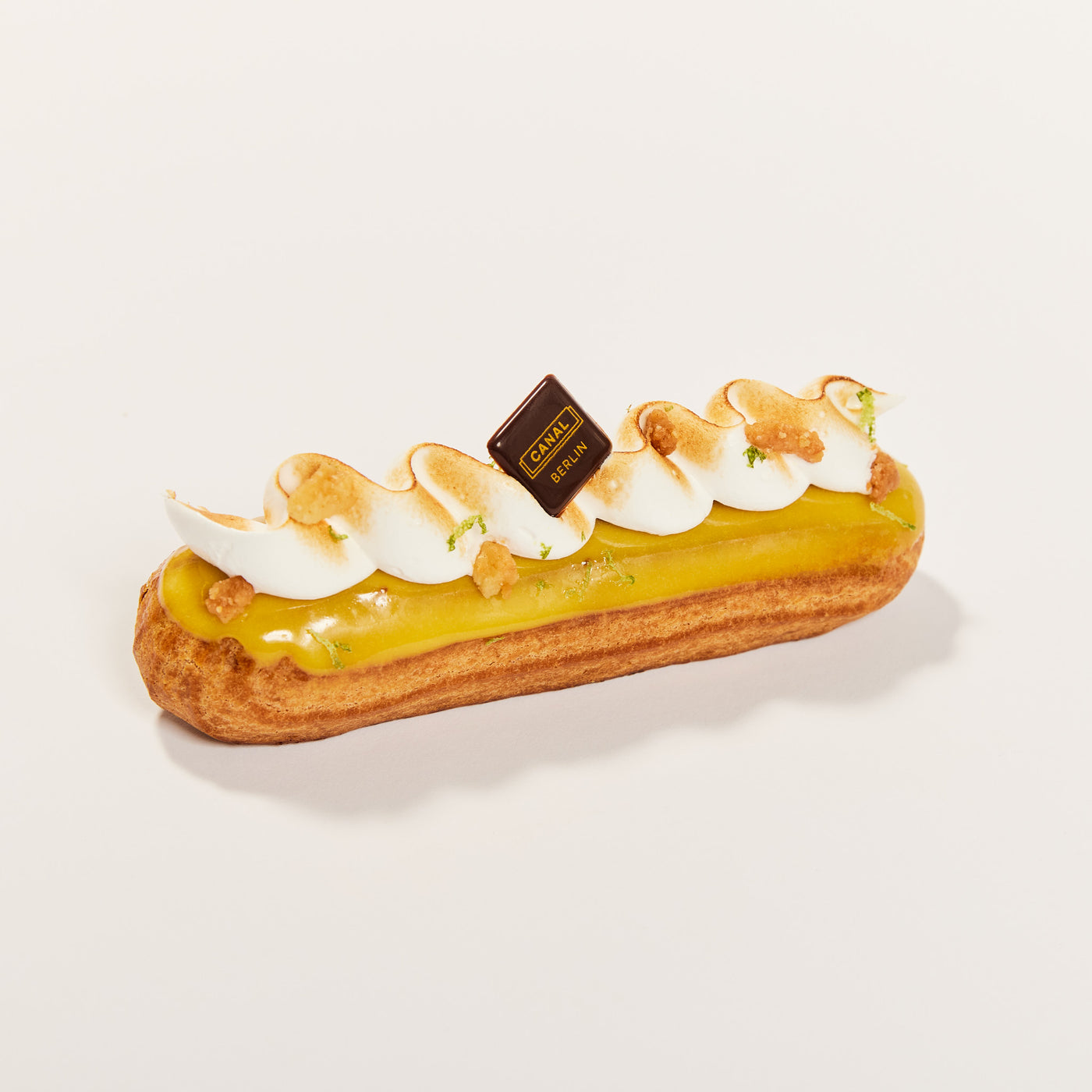 Calamansi Meringue Pie eclair