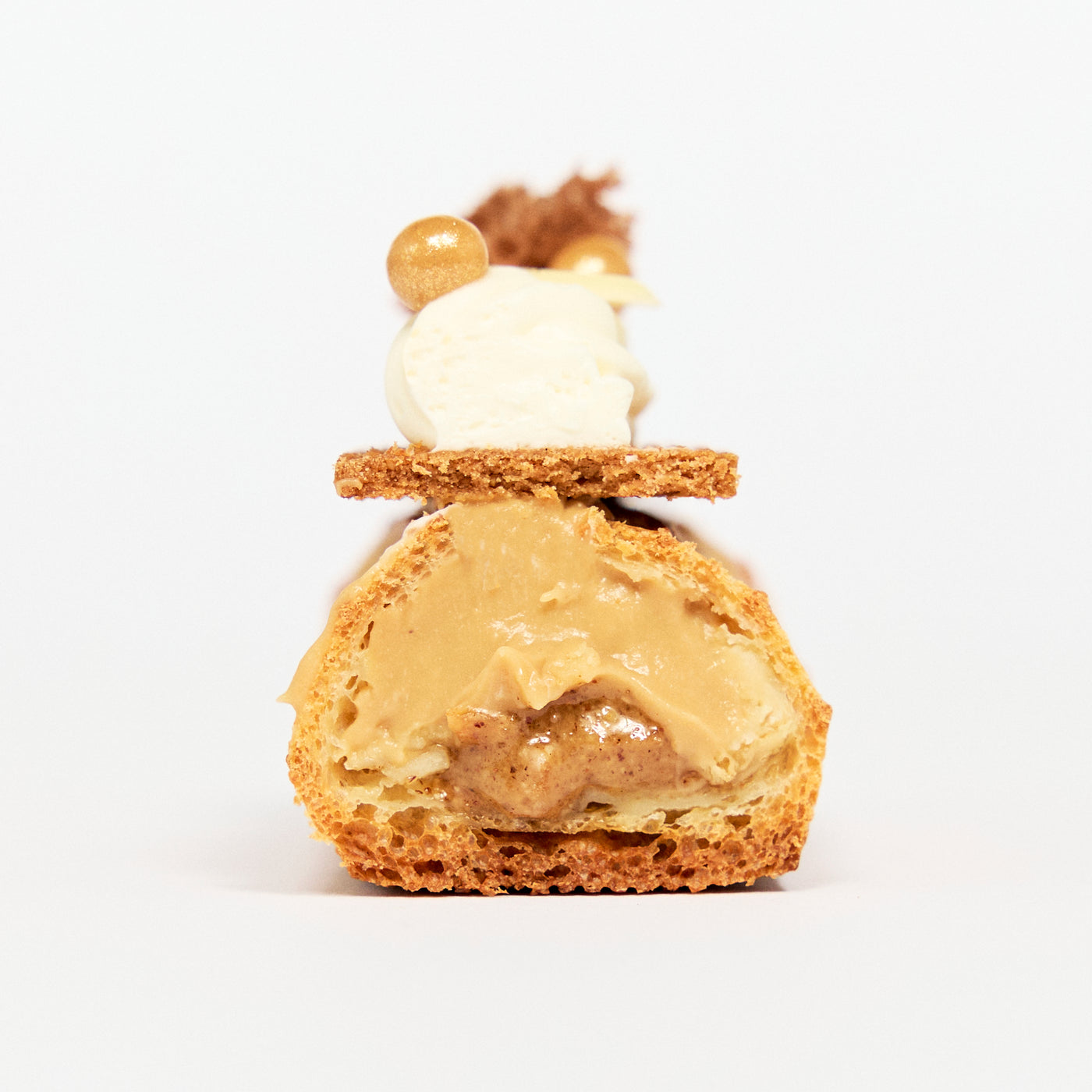 Hazelnut sobacha tea éclair - Holiday special