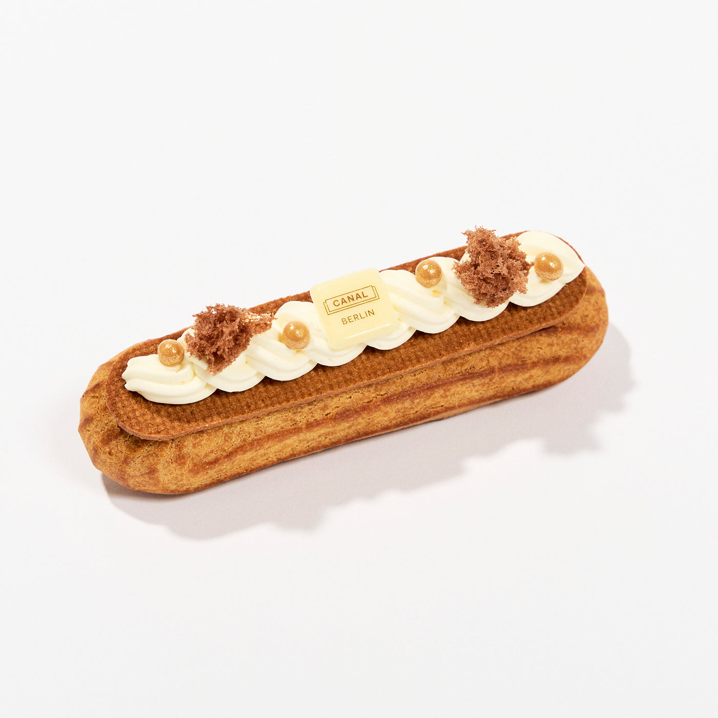 Hazelnut sobacha tea éclair - Holiday special